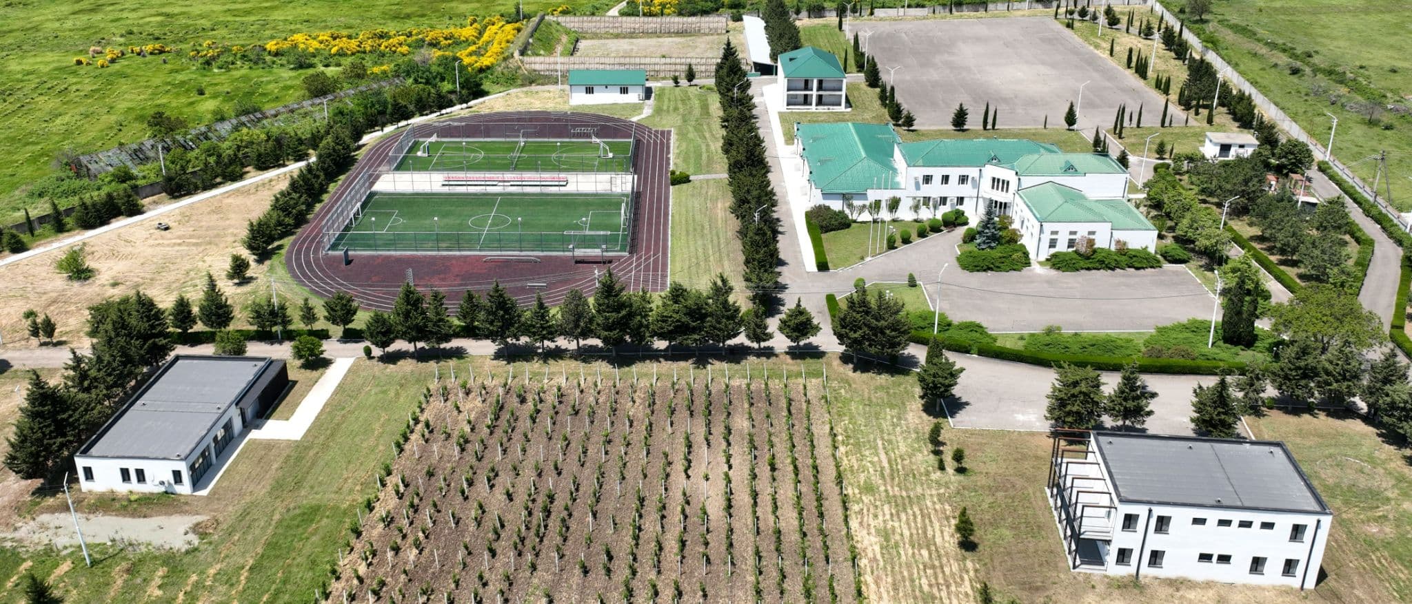 იუსტიციის მინისტრმა პაატა სალიამ იუსტიციის სასწავლო ცენტრში, სამუშაო შეხვედრა გამართა